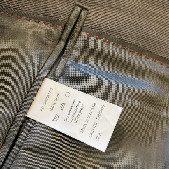 Calvin Klein gray suit jacket and pants set - Picture 8 of 11